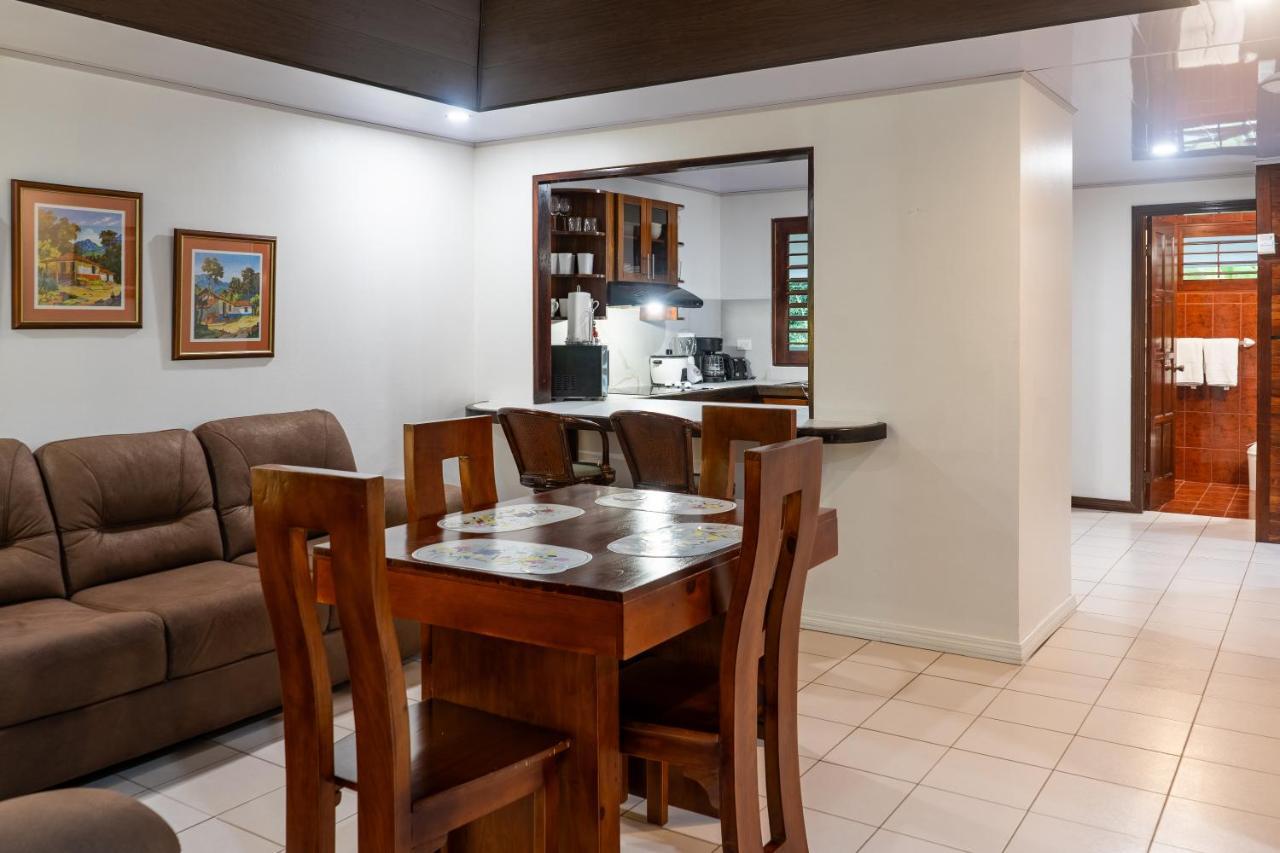 Laguna Eco Village #205 Pool/ Tennis Courts/ Bbq * Quepos
