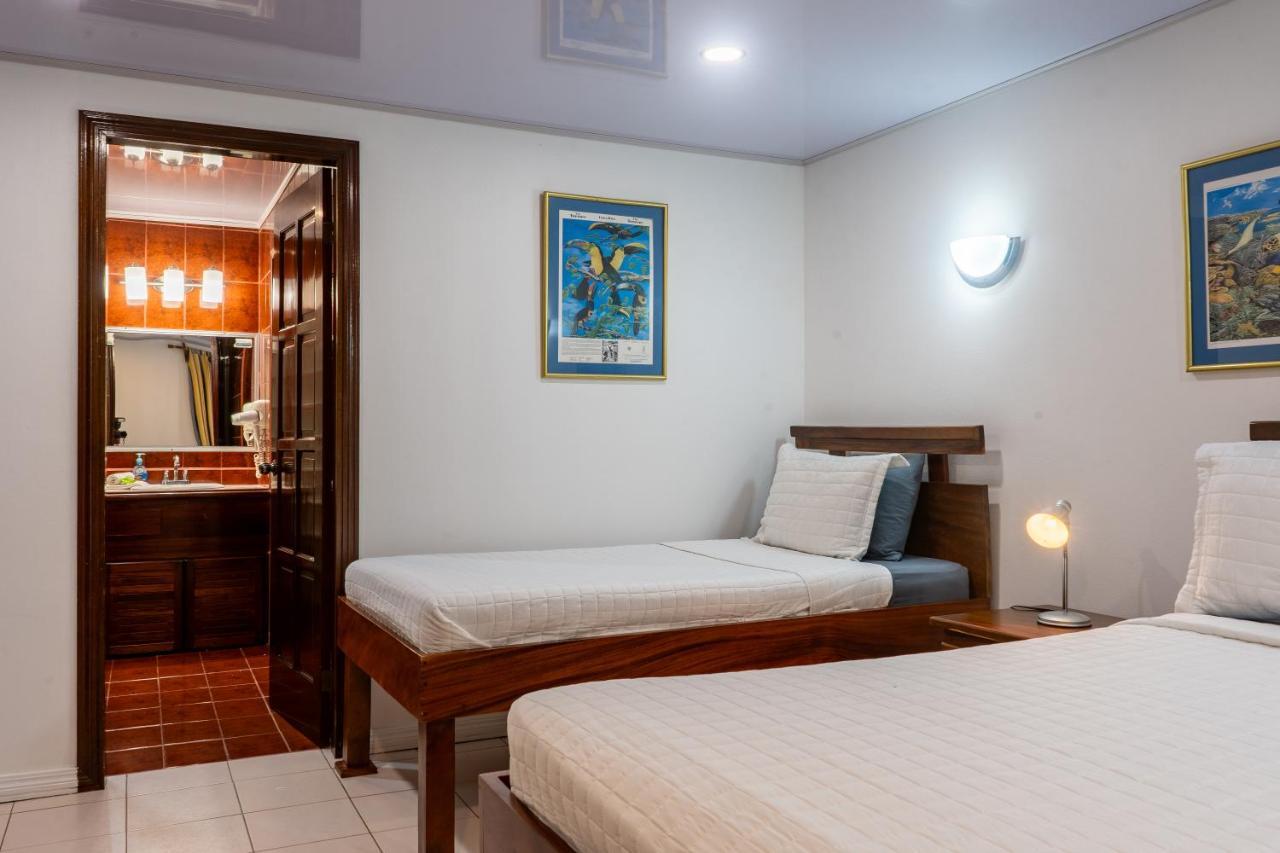 Laguna Eco Village #205 Pool/ Tennis Courts/ Bbq Quepos